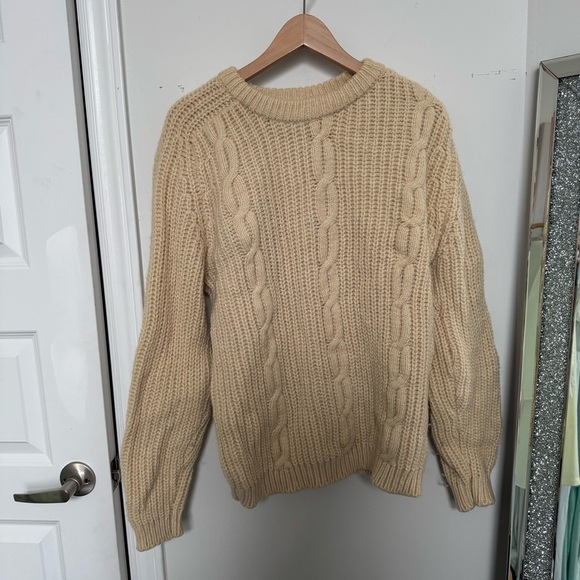 Vintage Irish Wool Cable Knit Sweater – Coastal Academia Vibes M/L - Picture 2 of 7